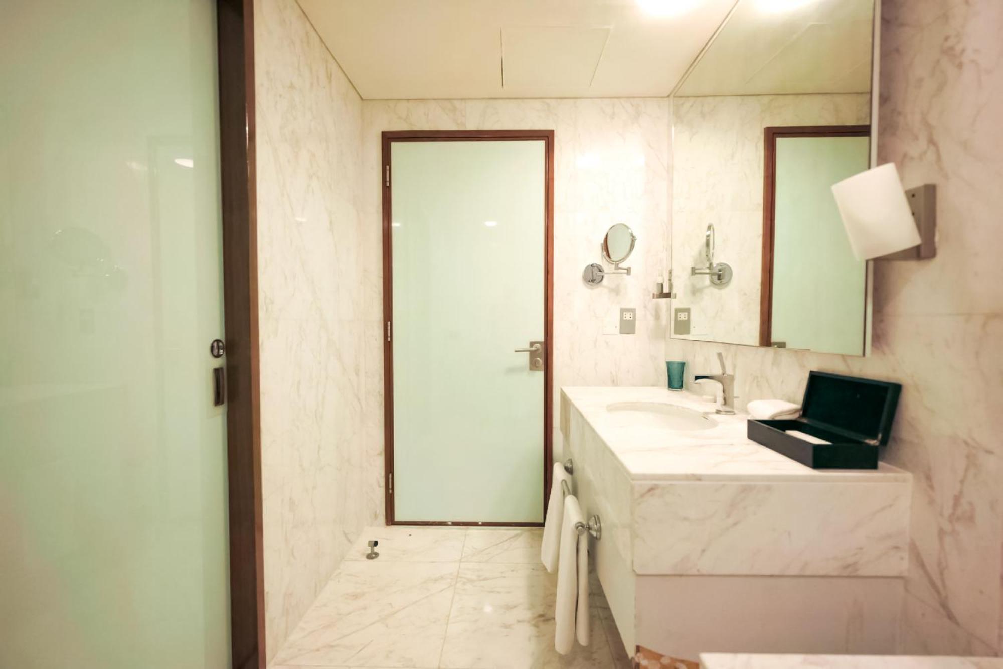 Emaar Fashion Avenue One Bedroom - Formerly Address Dubai Mall Four Apple Holiday Homes Kültér fotó